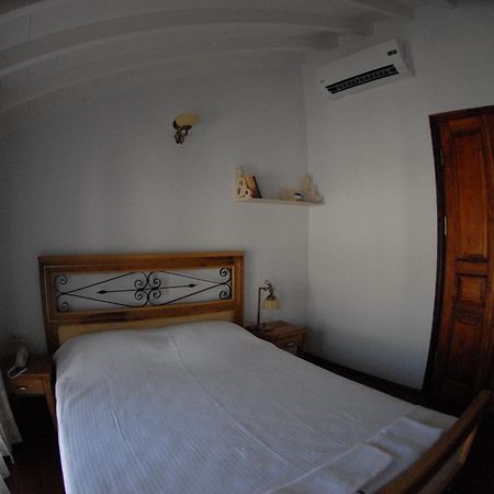 Aliye Hanim Hotel Айвалык Экстерьер фото