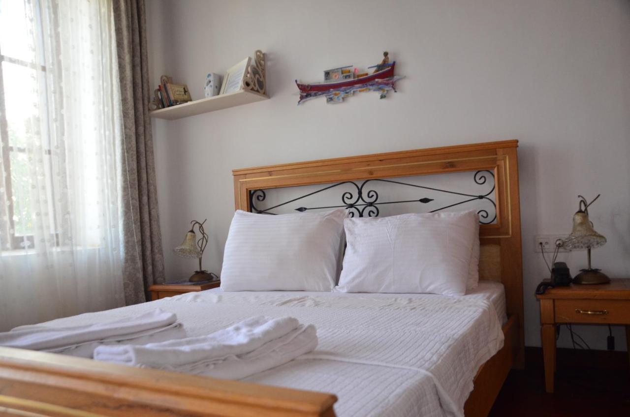 Aliye Hanim Hotel Айвалык Экстерьер фото